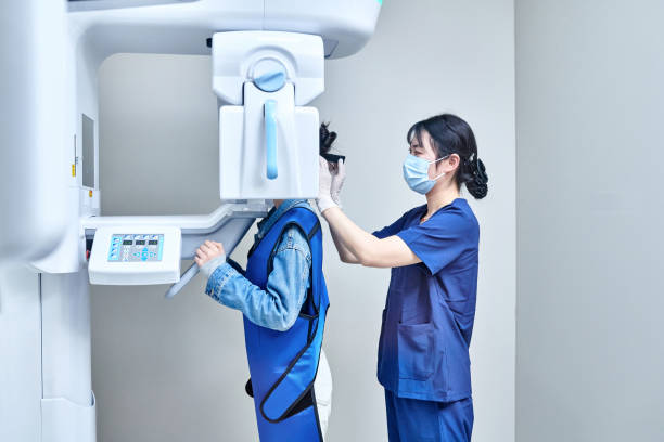 Best Dentist Open Late Near Me  in Parsons, KS
